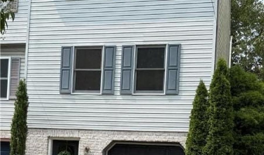 1308 S 9th St, Allentown, PA 18103 - 3 Beds, 2 Bath