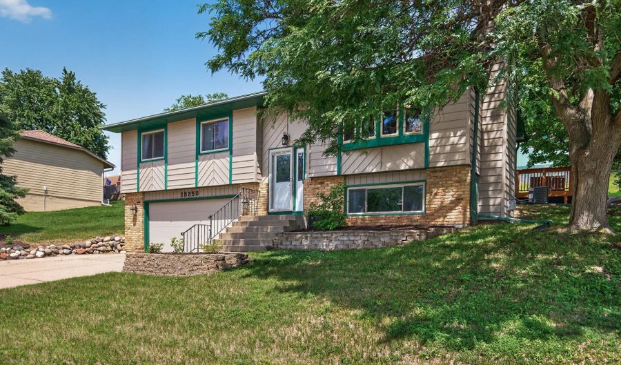 15350 Dunbar Ave, Apple Valley, MN 55124 - 3 Beds, 2 Bath