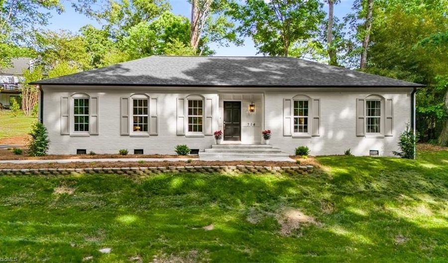 714 Edgewood Rd, Asheboro, NC 27205 - 3 Beds, 3 Bath