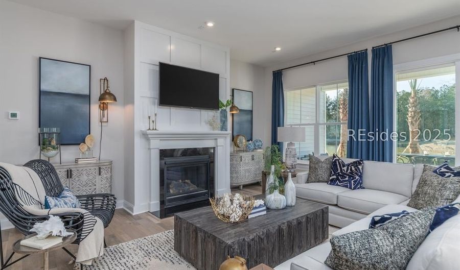 154 Carolina Oaks Ave, Bluffton, SC 29909 - 3 Beds, 3 Bath