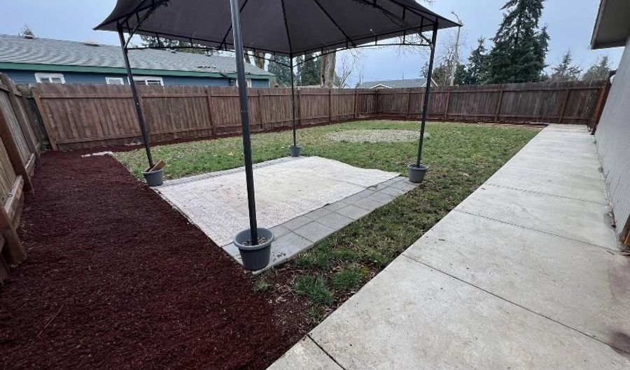 495 52ND St, Springfield, OR 97478 - 0 Beds, 0 Bath