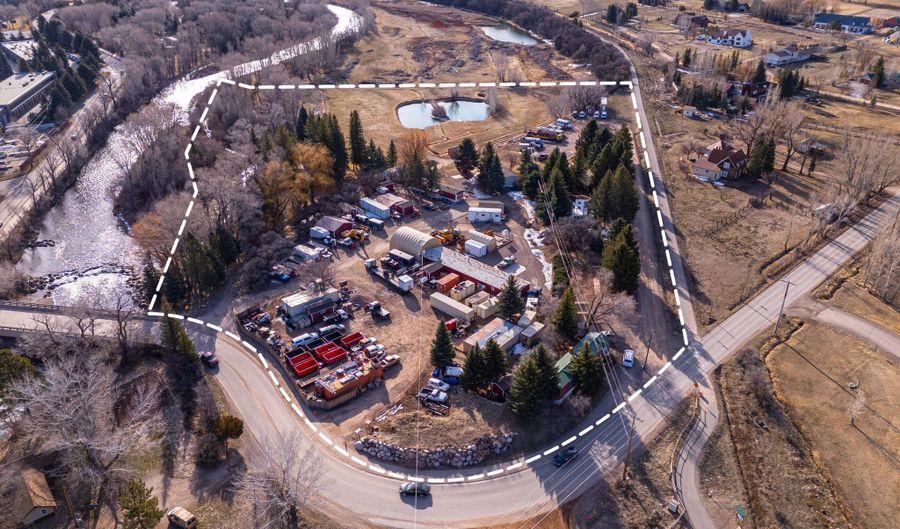 0044 Hooks Ln, Basalt, CO 81621 - 2 Beds, 2 Bath