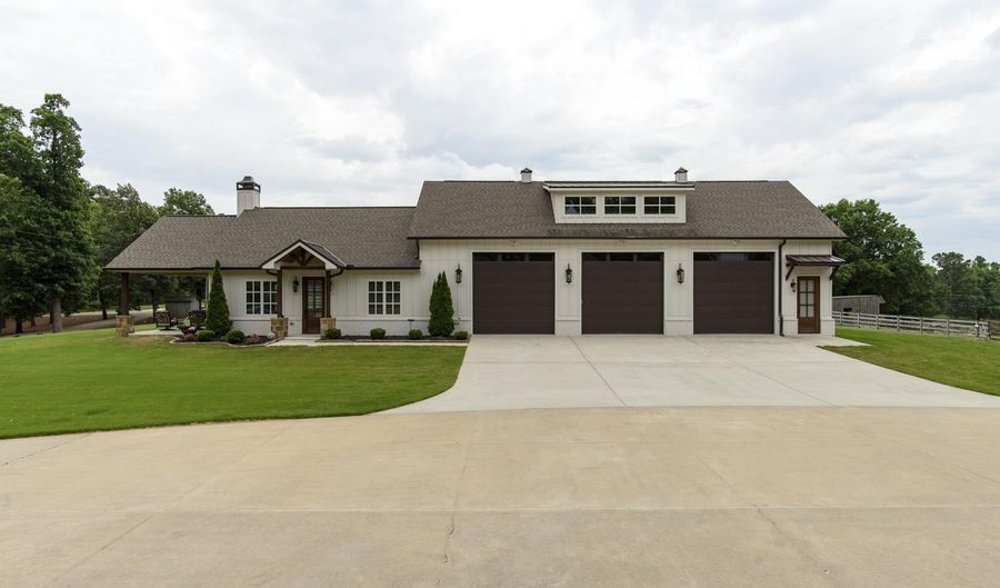 1202 Hilldale Cv, Alexander, AR 72002 - 4 Beds, 4 Bath