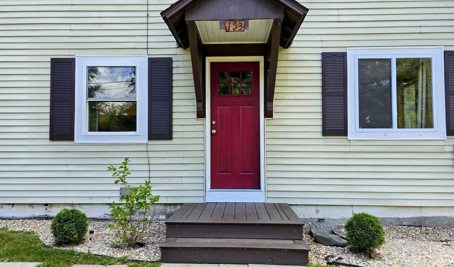 153 High St, Bath, NH 03740 - 3 Beds, 3 Bath