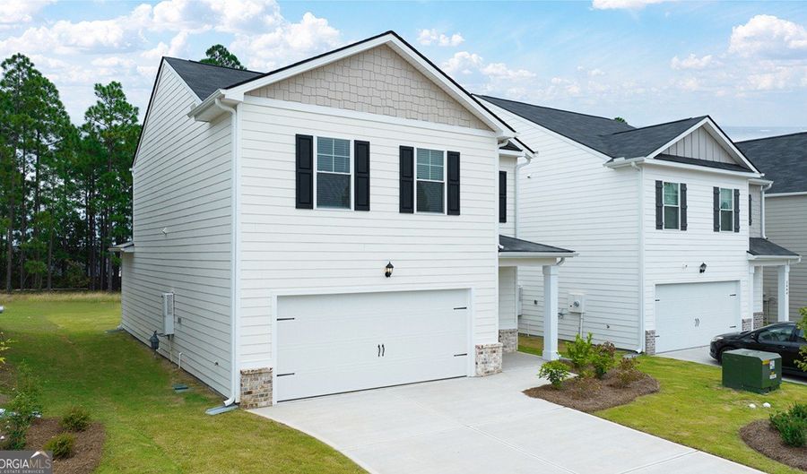 249 LAURITSEN, Newnan, GA 30265 - 3 Beds, 3 Bath