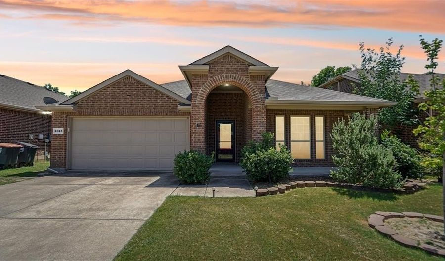 2313 Luscombe Ln, Anna, TX 75409 - 3 Beds, 2 Bath