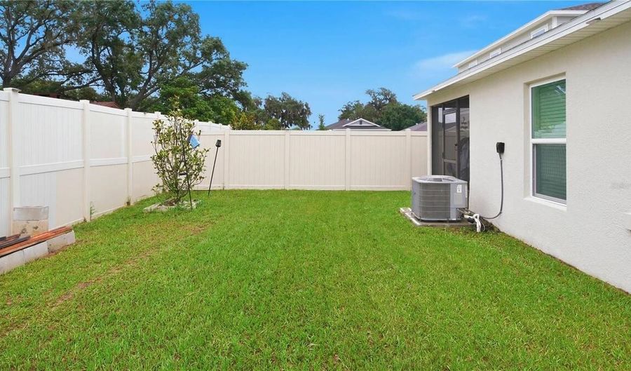 707 Chestnut Ln, Auburndale, FL 33823 - 3 Beds, 2 Bath