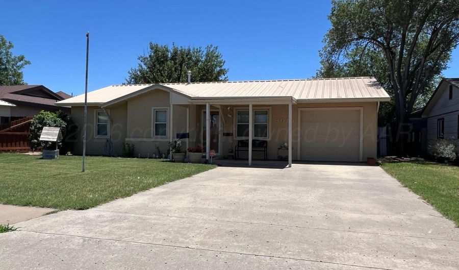 3010 NE 25TH Ave, Amarillo, TX 79107 - 3 Beds, 1 Bath