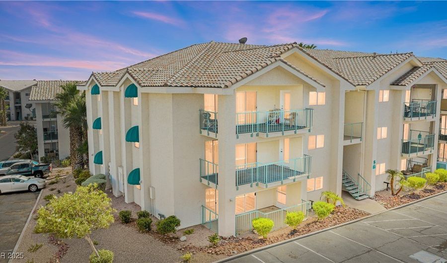 3550 Bay Sands Dr 2015, Laughlin, NV 89029 - 2 Beds, 2 Bath