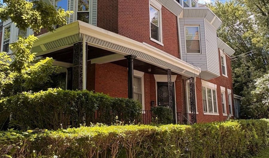 5138 NEWHALL St, Philadelphia, PA 19144 - 6 Beds, 2 Bath