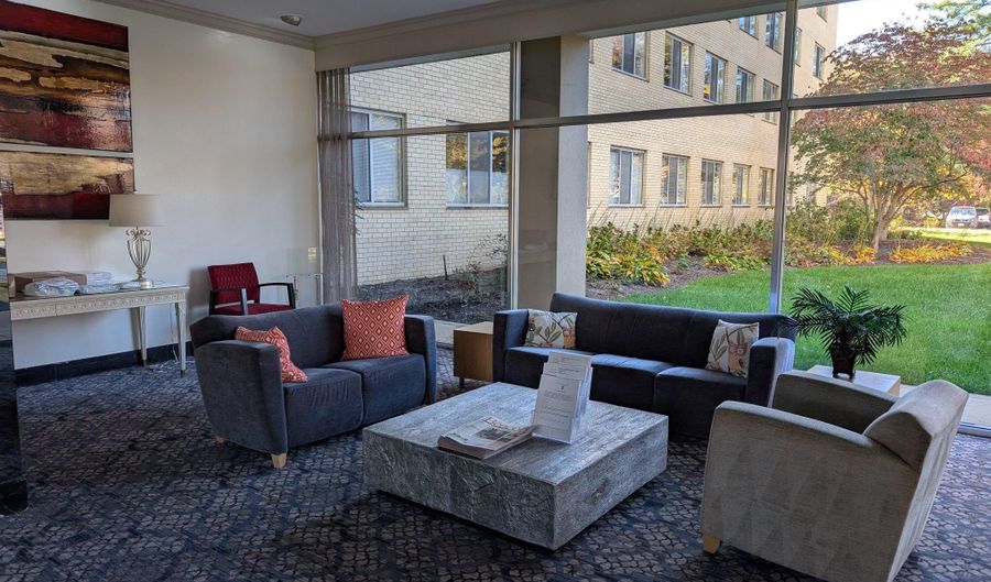 6641 WAKEFIELD Dr 511, Alexandria, VA 22307 - 1 Beds, 1 Bath