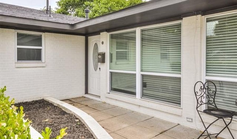 1613 Melmart Dr, Bartlesville, OK 74006 - 3 Beds, 2 Bath
