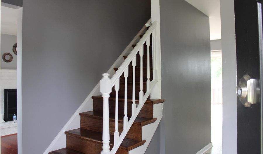 11009 FRUITWOOD Dr, Bowie, MD 20720 - 5 Beds, 4 Bath