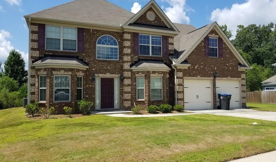 2793 Huntcliffe Dr, Augusta, GA 30909 - 5 Beds, 3 Bath