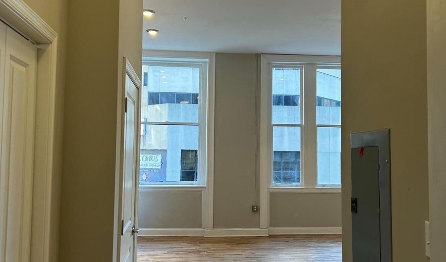 100 W LEXINGTON St 406, Baltimore, MD 21201 - 0 Beds, 1 Bath
