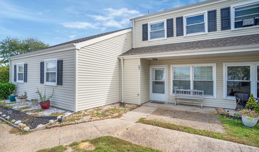 27 Mediterranean Ct, Barnegat, NJ 08005 - 2 Beds, 2 Bath