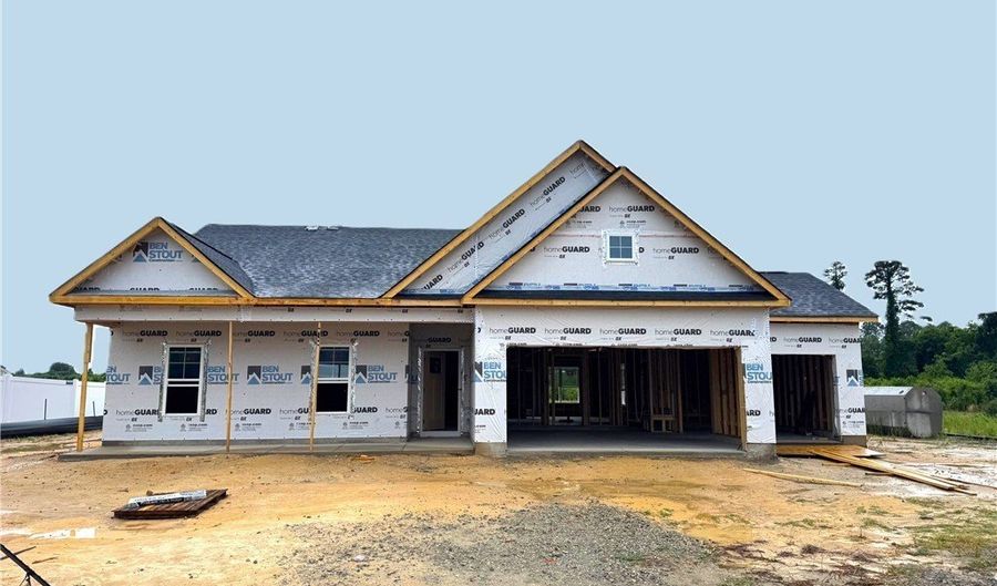 229 Seaford Lot 10 Ln, Aberdeen, NC 28315 - 4 Beds, 3 Bath