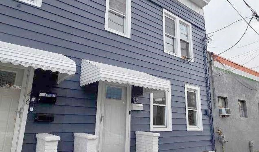 48 W 9TH St, Bayonne, NJ 07002 - 5 Beds, 2 Bath