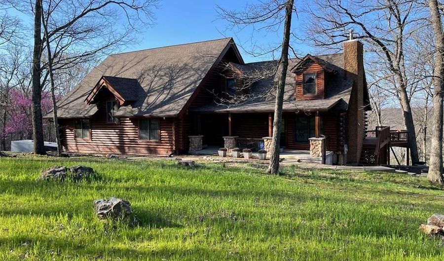 577 Schluersburg Rd, Augusta, MO 63332 - 4 Beds, 3 Bath
