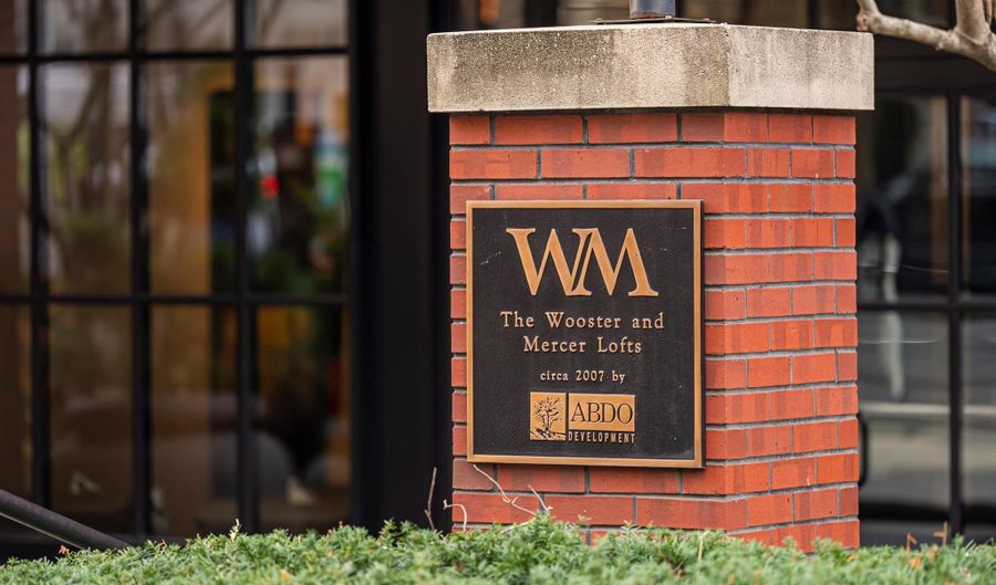 1600 CLARENDON Blvd W108, Arlington, VA 22209 - 2 Beds, 2 Bath