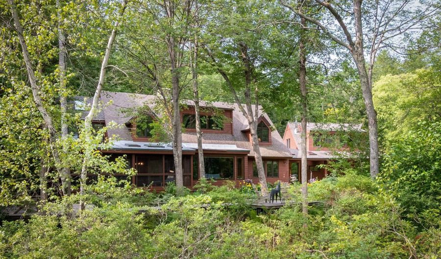 164 Mead Farm Rd, Center Harbor, NH 03226 - 3 Beds, 5 Bath