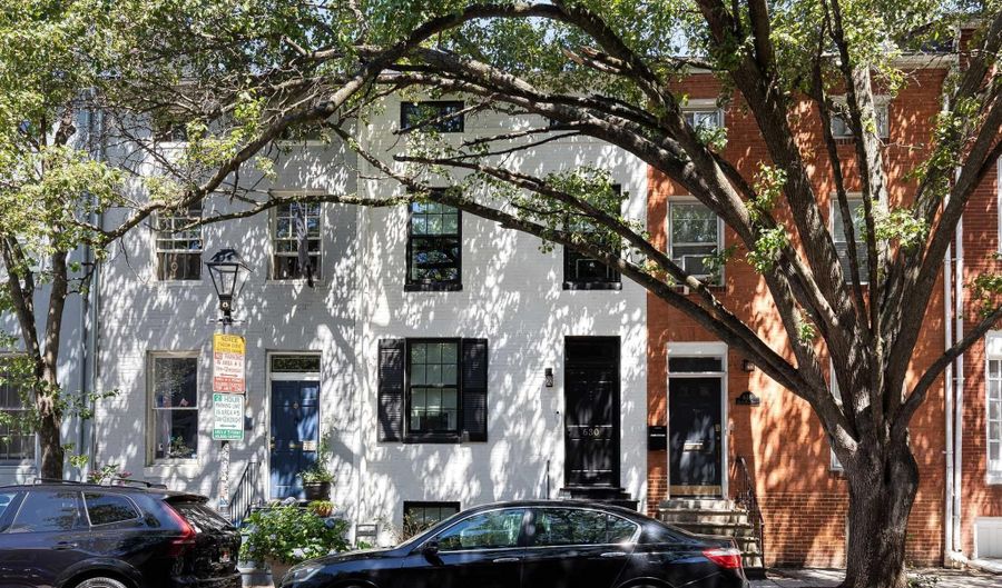 630 S PACA St, Baltimore, MD 21230 - 3 Beds, 4 Bath