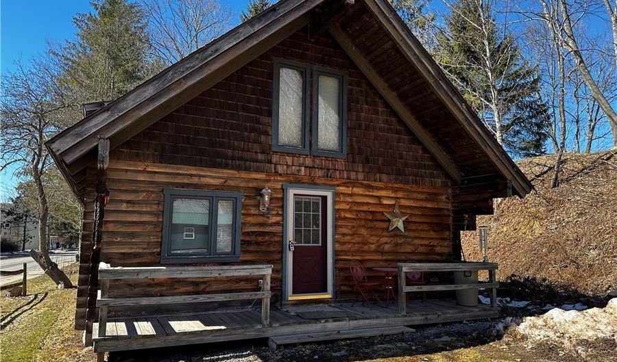 445 Main St, Andes, NY 13731 - 2 Beds, 1 Bath
