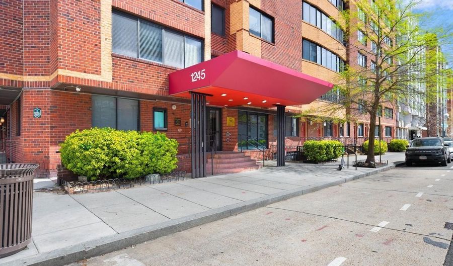 1245 13TH St NW 811, Washington, DC 20005 - 1 Beds, 1 Bath