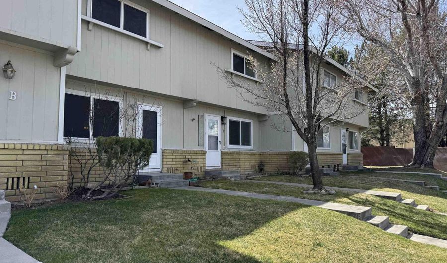 1363 Waterloo Ln, Gardnerville, NV 89410 - 2 Beds, 2 Bath