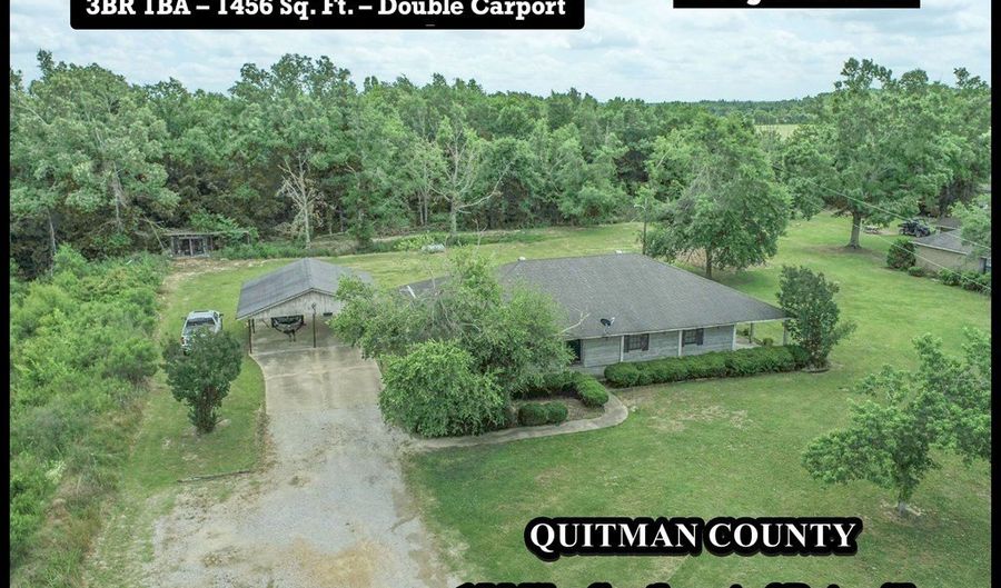2336 Dummyline Rd, Batesville, MS 38606 - 3 Beds, 1 Bath