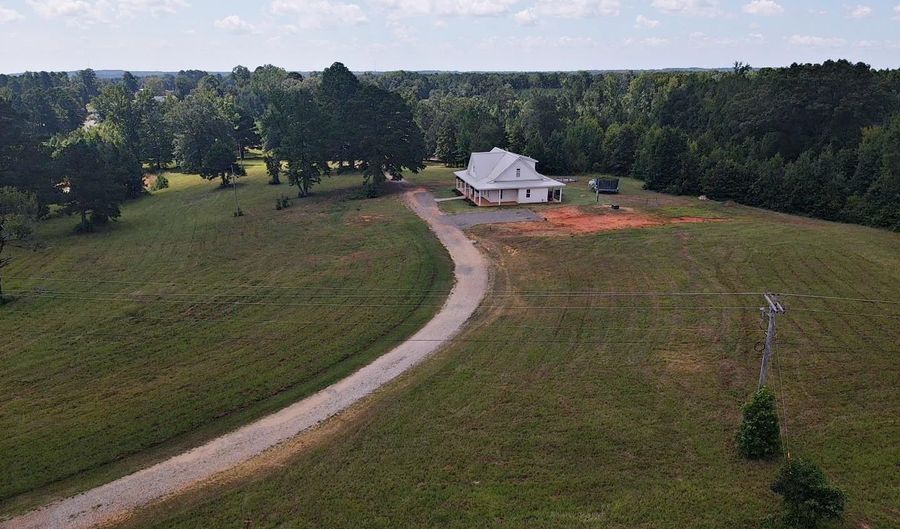 1767 Degray Rd, Arkadelphia, AR 71923 - 4 Beds, 2 Bath