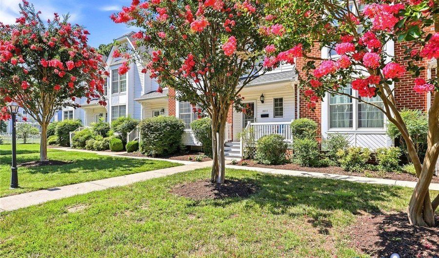 302 Myrtle St Unit C, Ashland, VA 23005 - 3 Beds, 3 Bath