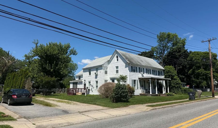 157 MAIN St, Dover, DE 19901 - 5 Beds, 3 Bath