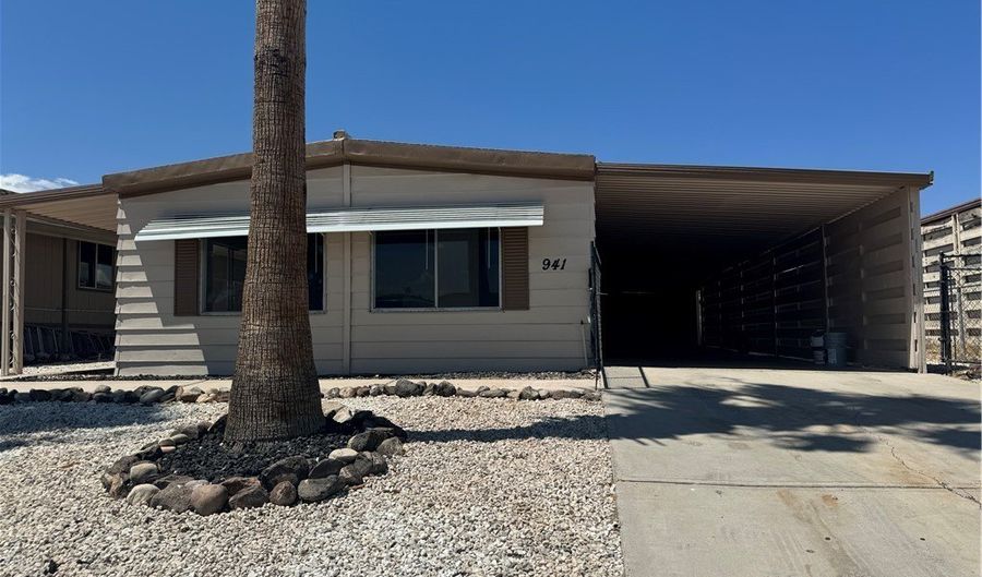 941 Citrus St, Bullhead City, AZ 86442 - 3 Beds, 2 Bath