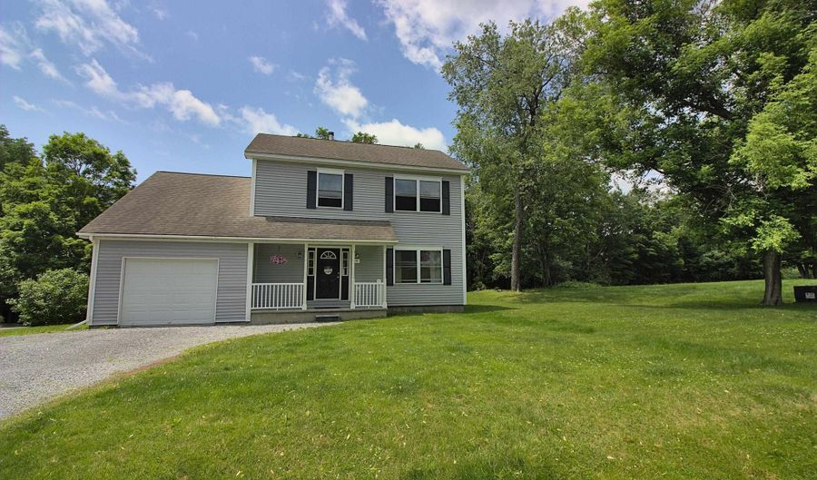 19 Royal St, Bennington, VT 05257 - 4 Beds, 1 Bath