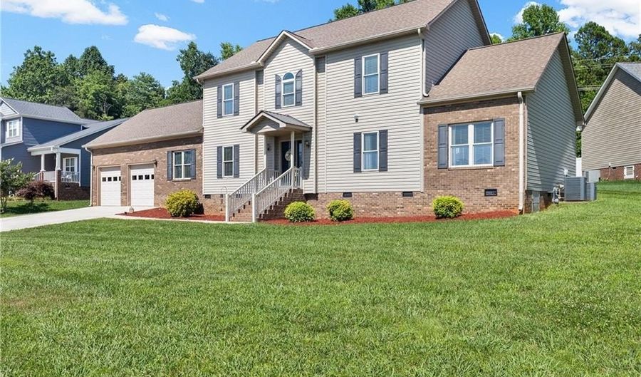 1646 Johnnys Way Rd, Asheboro, NC 27239 - 4 Beds, 3 Bath