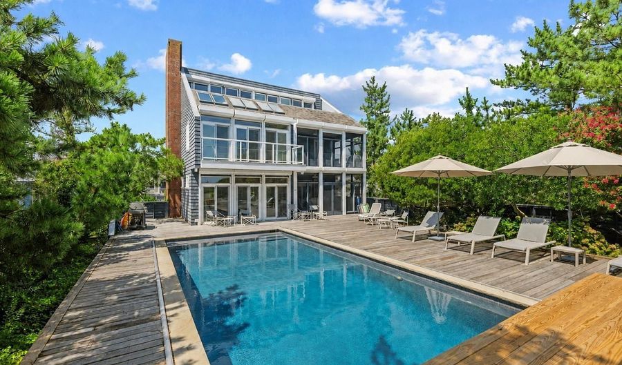 98 FIFTH St, Bethany Beach, DE 19930 - 5 Beds, 5 Bath
