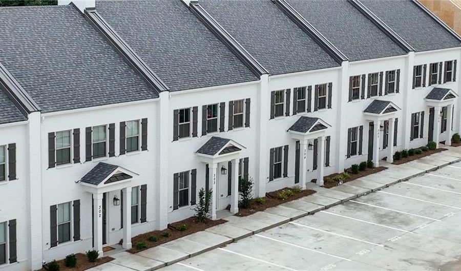 1027 E GLENN Ave 505, Auburn, AL 36830 - 3 Beds, 3 Bath