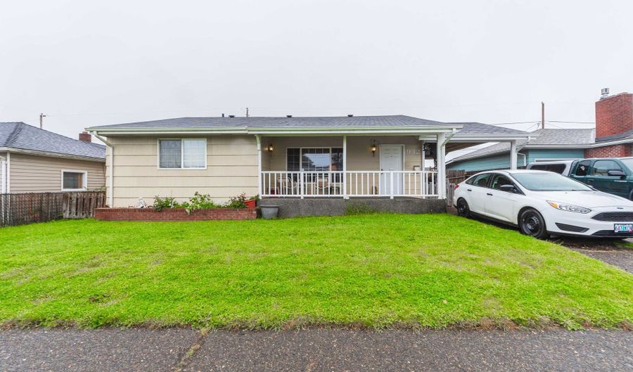 932 NOBLE Ave, Coos Bay, OR 97420 - 3 Beds, 1 Bath