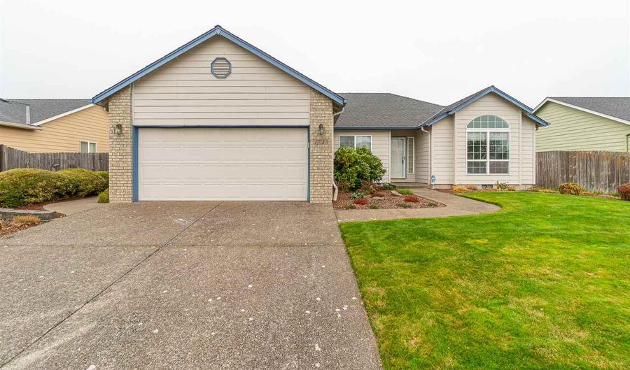 1725 Cougar Ave SW, Albany, OR 97321 - 3 Beds, 2 Bath