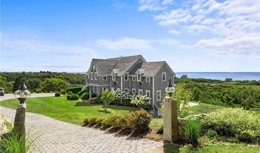 1596 W Side Rd, Block Island, RI 02807 - 5 Beds, 6 Bath