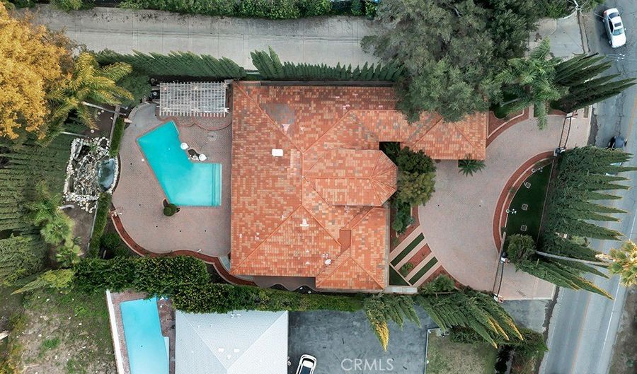 4446 Hayvenhurst Ave, Encino, CA 91436 - 4 Beds, 4 Bath