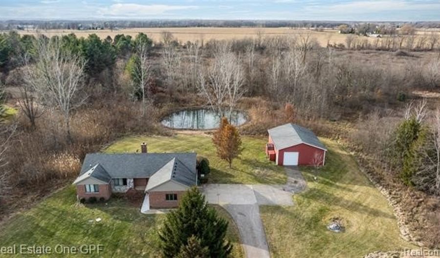 1135 Holmes Rd, Allenton, MI 48002 - 3 Beds, 2 Bath