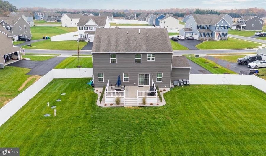 687 ASHLAND Ave, Camden Wyoming, DE 19934 - 5 Beds, 4 Bath