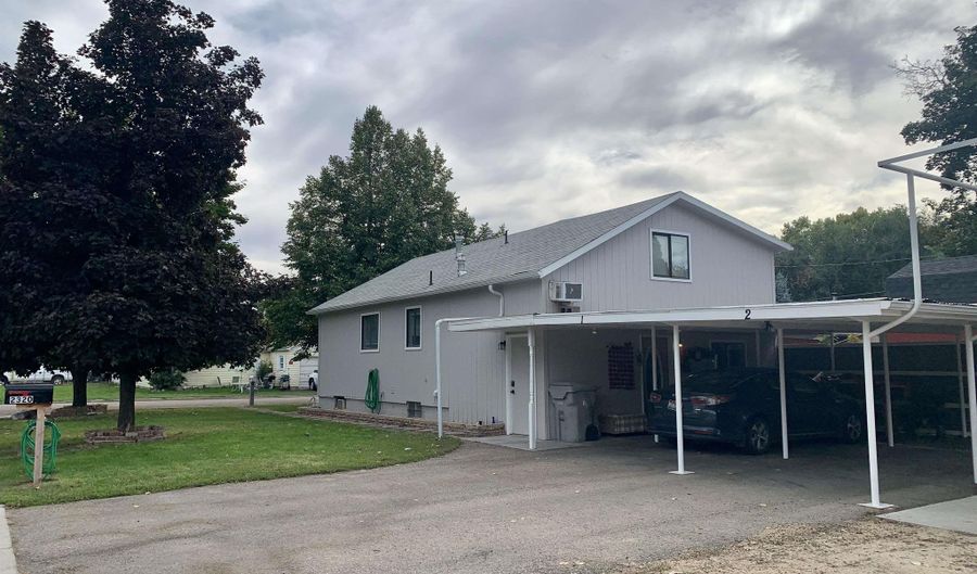 1523 W Walnut St, Caldwell, ID 83605 - 6 Beds, 3 Bath