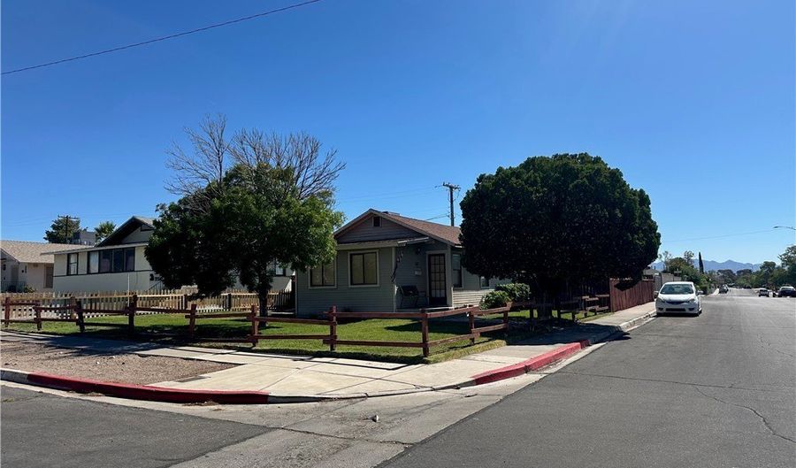 667 C, Boulder City, NV 89005 - 2 Beds, 1 Bath