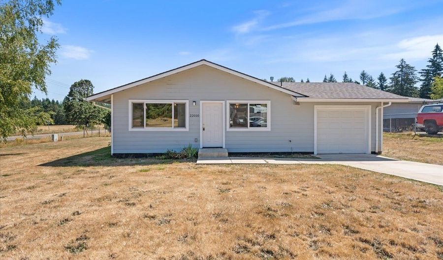 22010 S LESLIE Ave, Beavercreek, OR 97004 - 4 Beds, 2 Bath