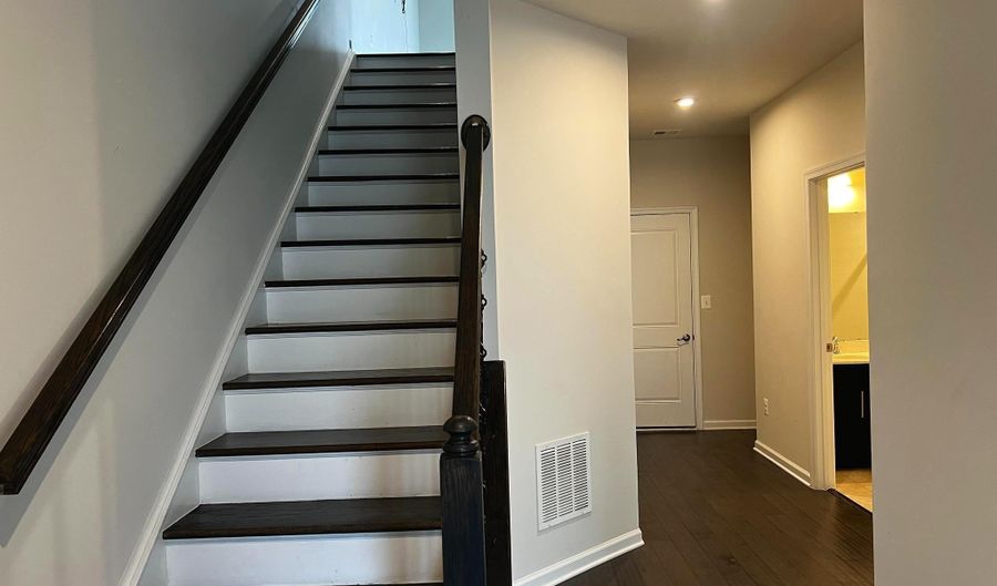 22296 PHILANTHROPIC Dr, Ashburn, VA 20148 - 4 Beds, 4 Bath