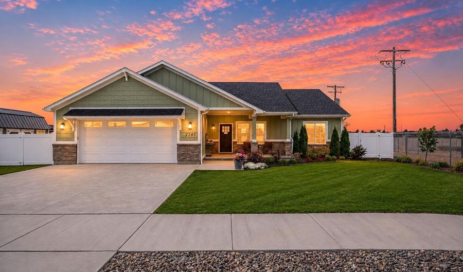 2285 Coopers Way, Blackfoot, ID 83221 - 3 Beds, 2 Bath