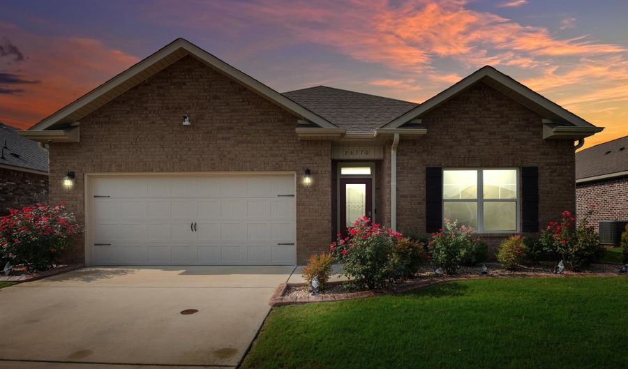 26370 Jones Spring Dr, Athens, AL 35613 - 4 Beds, 2 Bath